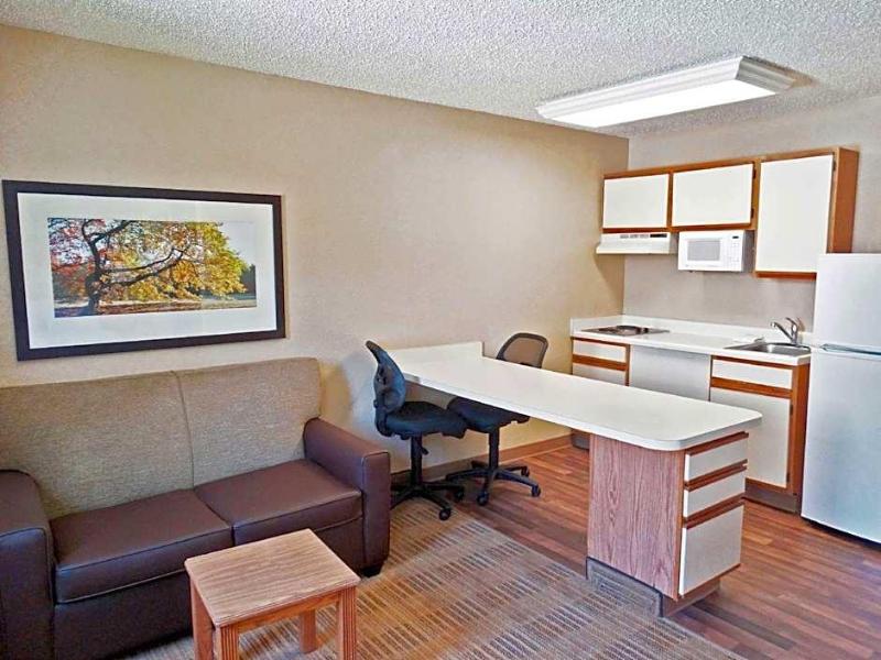 Extended Stay America Orlando Lake Mary 1040 Green image