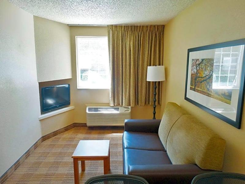 Extended Stay America Orlando Lake Mary 1040 Green image