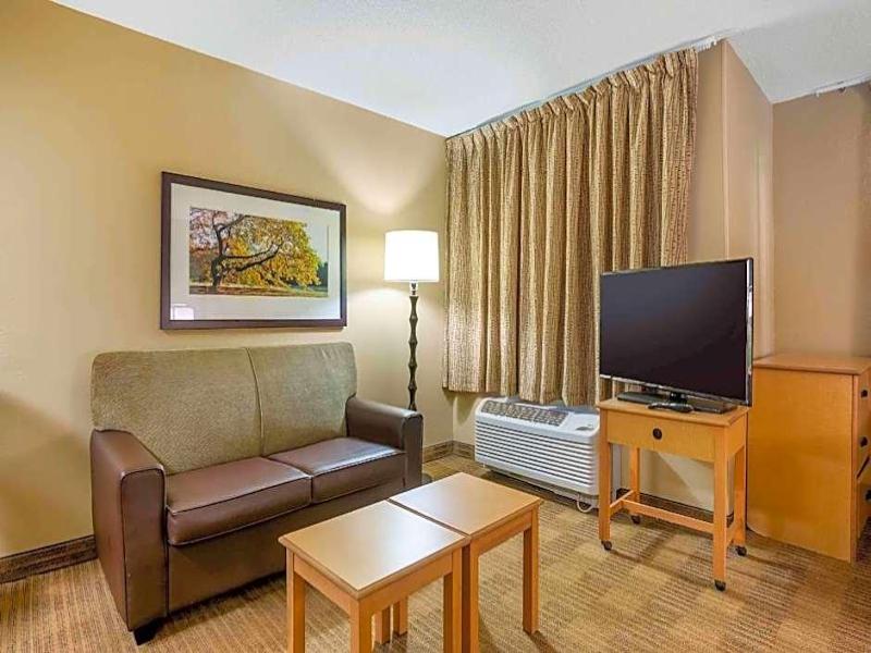 Extended Stay America Orlando Lake Mary 1040 Green image