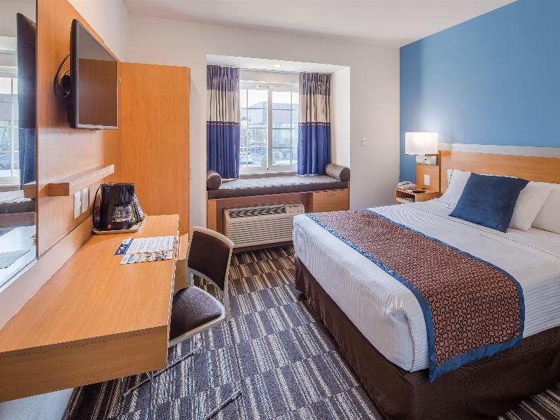 Microtel Inn and Suites By Wyndham Culiacan image