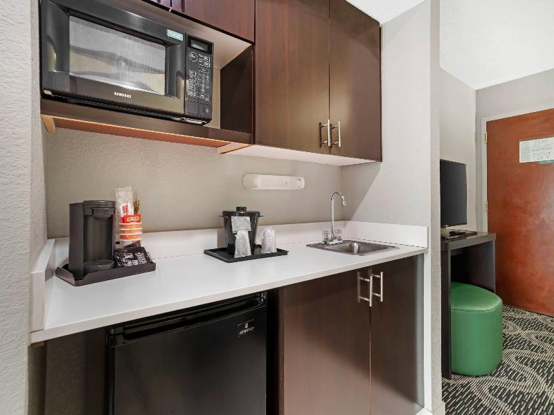 Quality Suites Pineville - Charlotte image