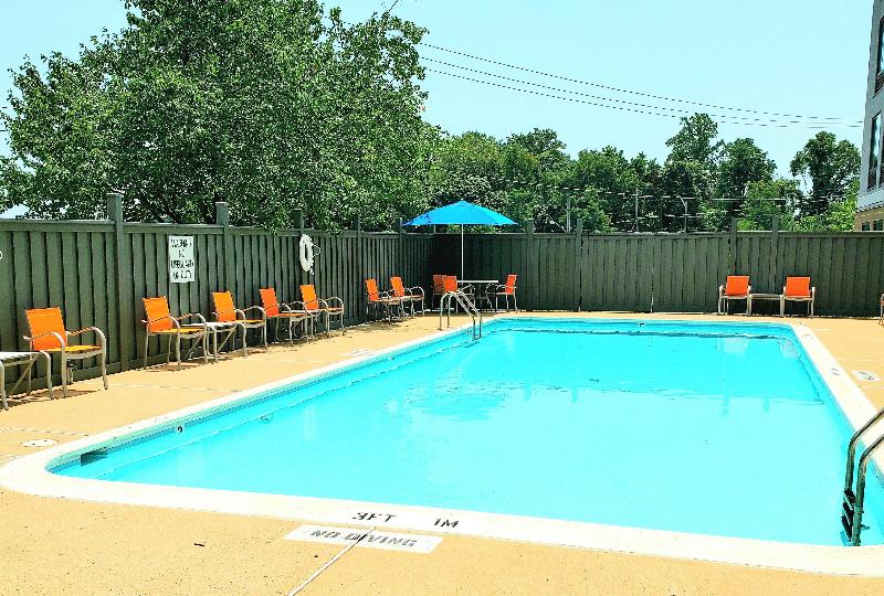 Holiday Inn Express Lorton PIS