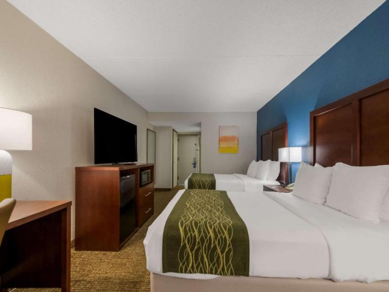 Comfort Inn Newport News - Hampton I-64 image