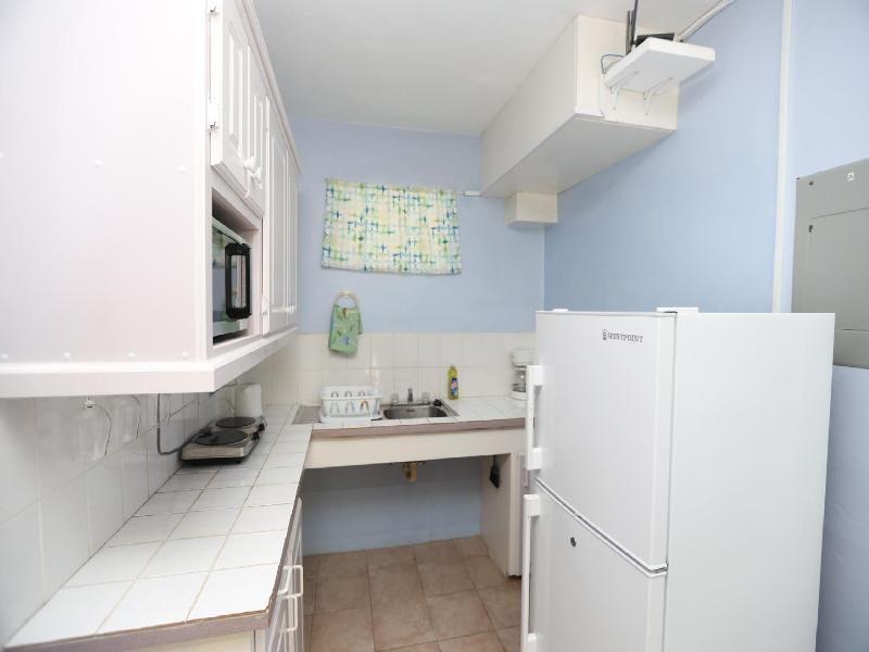 Dover Beach Hotel image
