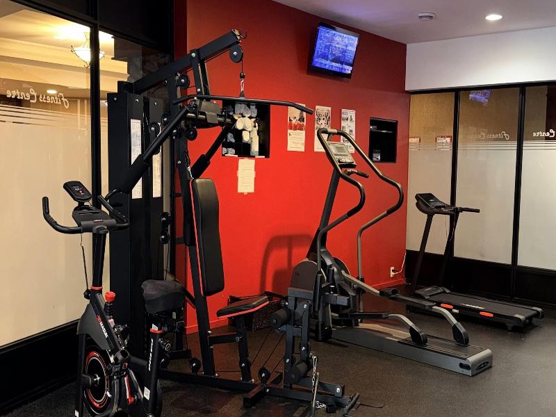 Ramada Hotel &Conference Center by Wyndham Kelowna image