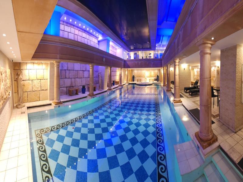 Radisson Blu Martinez image