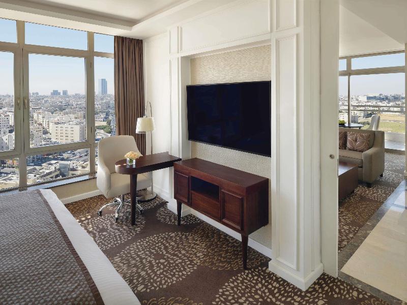 Mövenpick Hotel Amman image