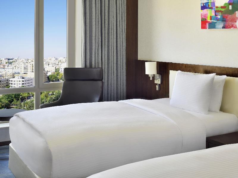 Mövenpick Hotel Amman image