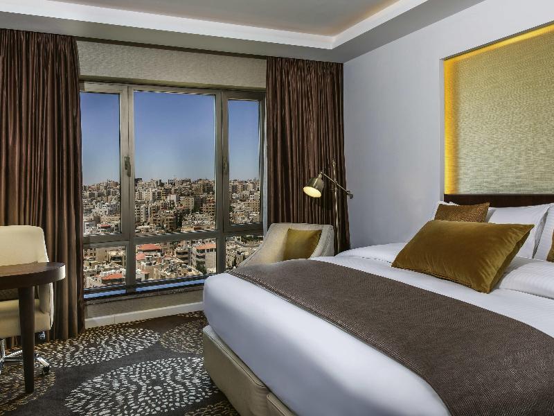 Mövenpick Hotel Amman image