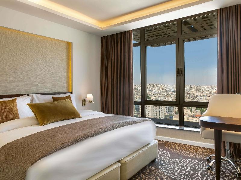 Mövenpick Hotel Amman image