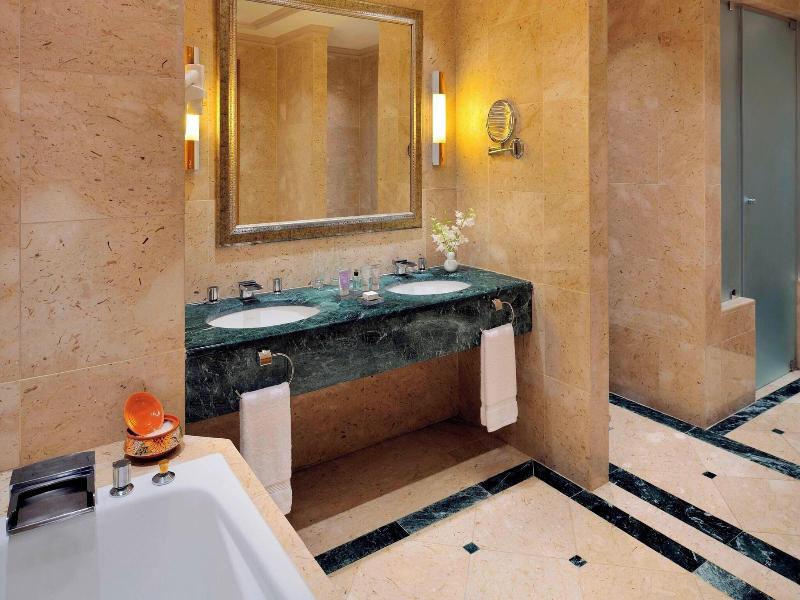 Marriott Dead Sea Resort & Spa image