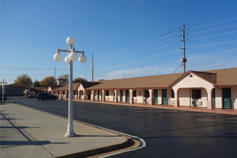 Econo Lodge — photo 2