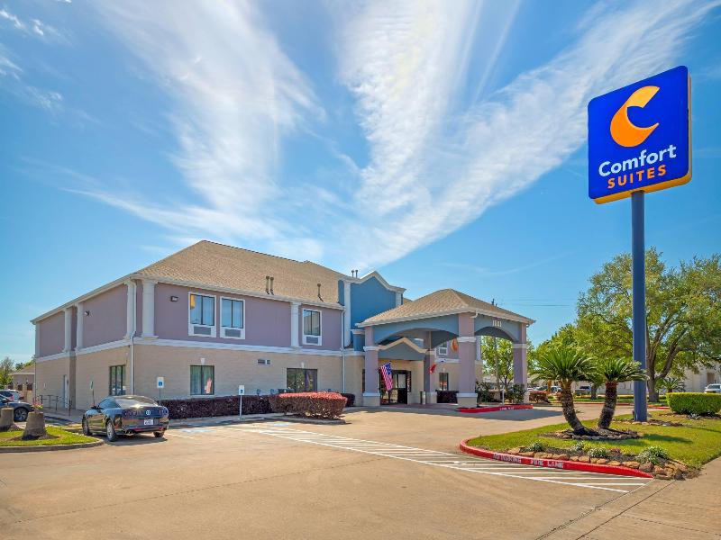 Comfort Suites Deer Park Pasadena image
