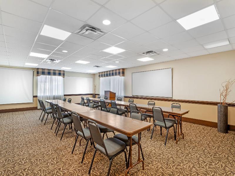 Comfort Suites Deer Park Pasadena image