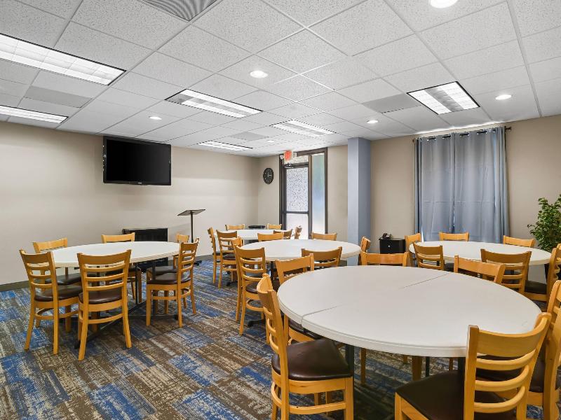 Quality Inn Jonesville I-77 image