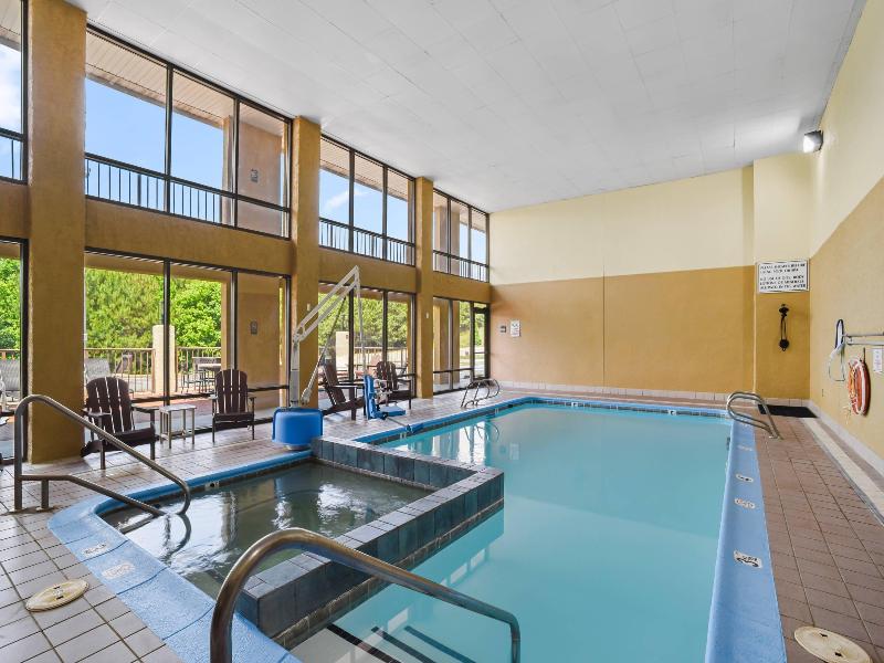 Quality Inn Jonesville I-77 image