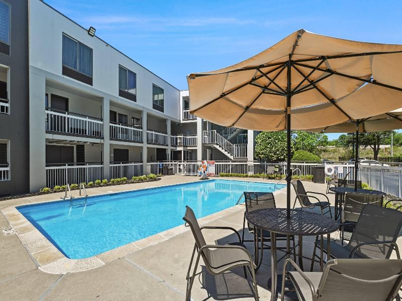 Quality Inn (Duluth) image