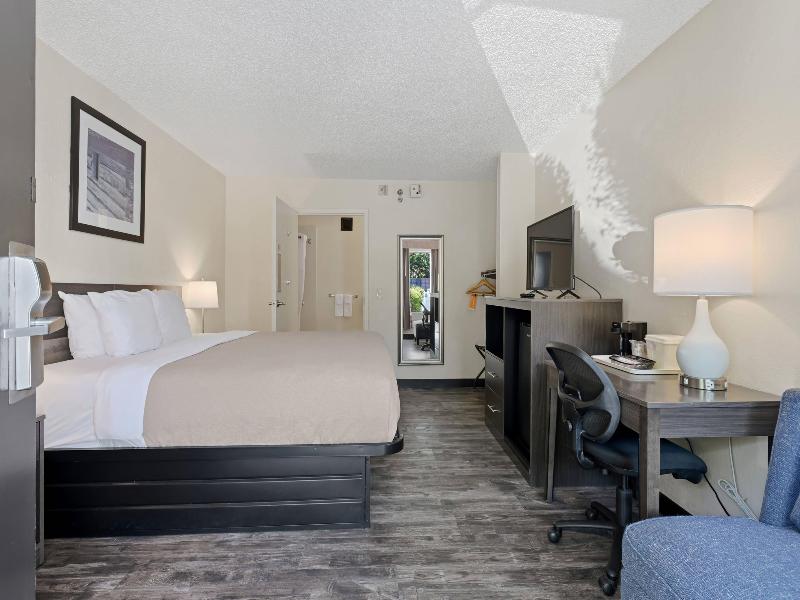 Quality Inn (Duluth) image