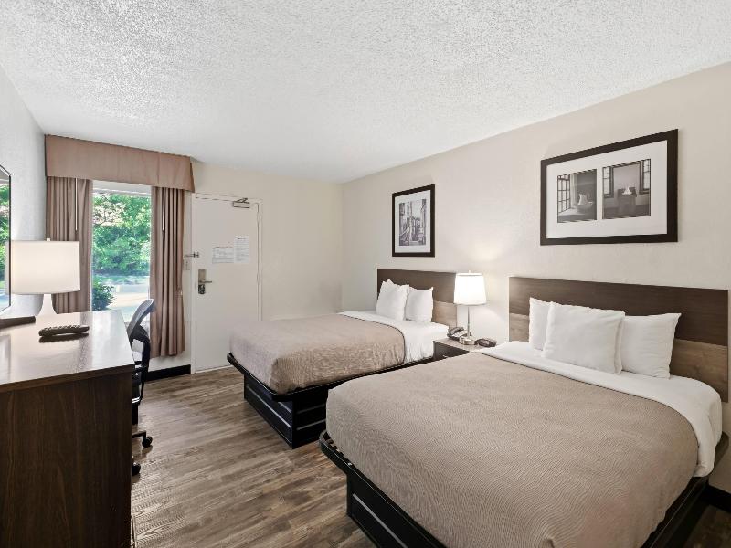 Quality Inn (Duluth) image