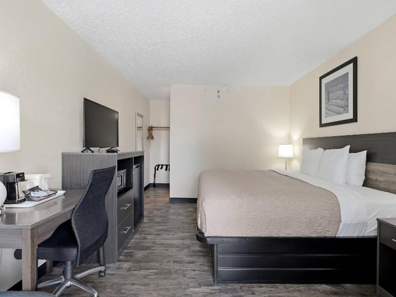 Quality Inn (Duluth) image