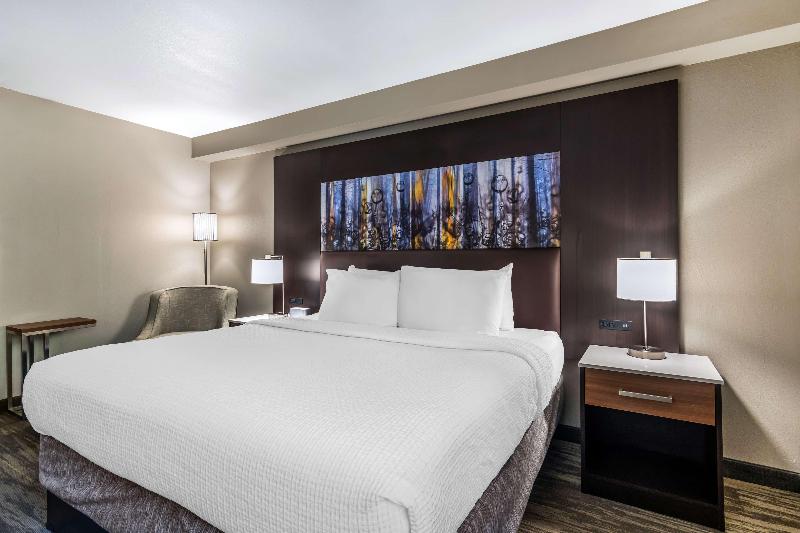 Best Western Atlanta-Marietta Ballpark Hotel image