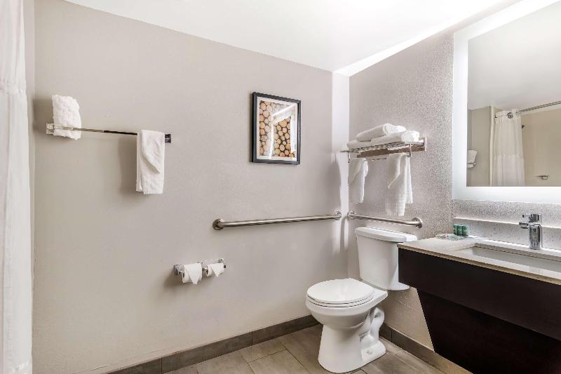 Best Western Atlanta-Marietta Ballpark Hotel image
