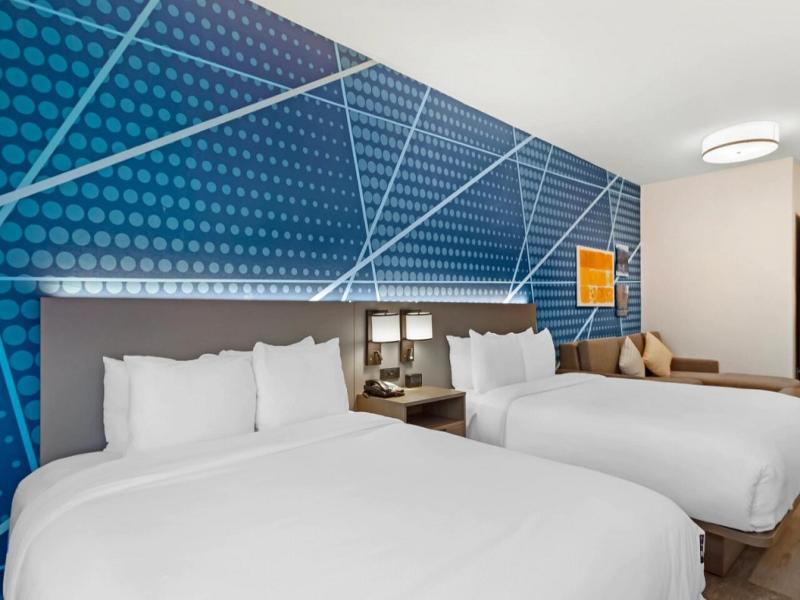  Comfort Suites Northside Hospital Gwinnett image