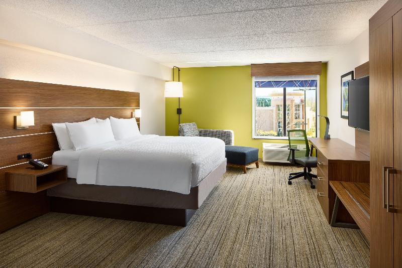 Holiday Inn Express and Suites Atlanta Tucker Nort