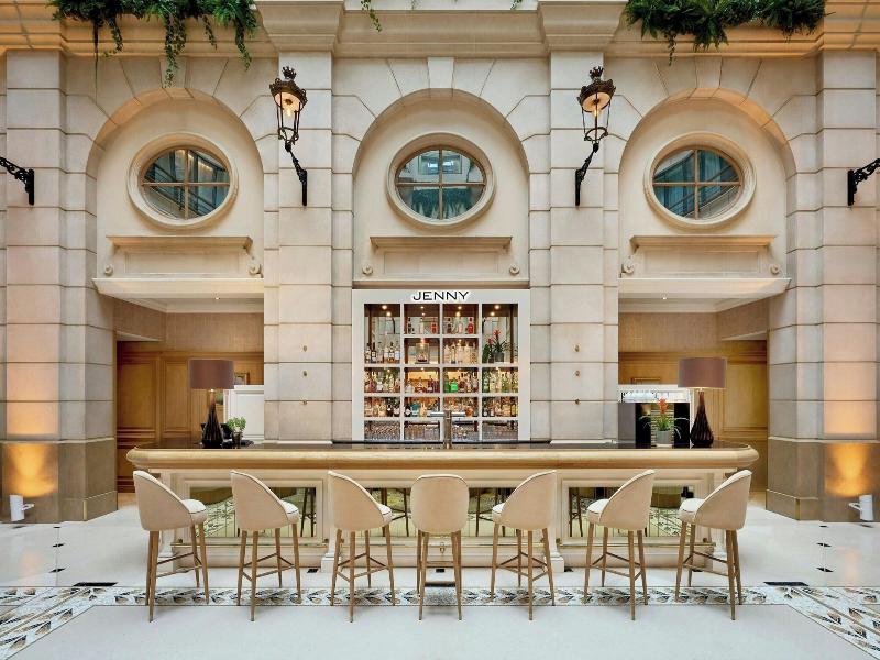Marriott Hotel Paris Champs-Elysees image