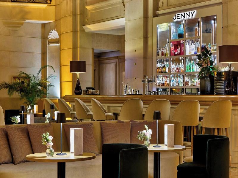Marriott Hotel Paris Champs-Elysees image