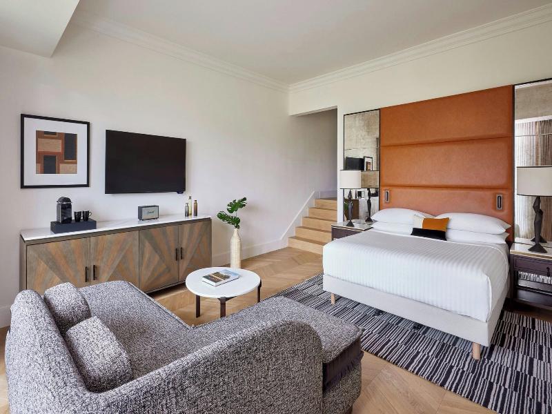 Marriott Hotel Paris Champs-Elysees image