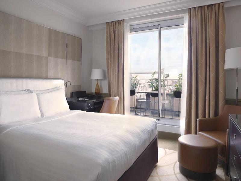 Marriott Hotel Paris Champs-Elysees image
