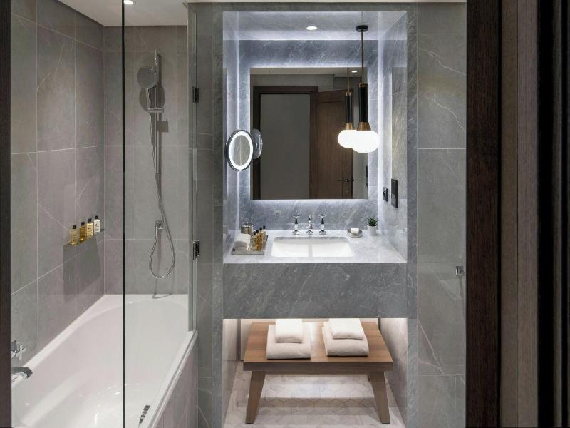 Marriott Hotel Paris Champs-Elysees image