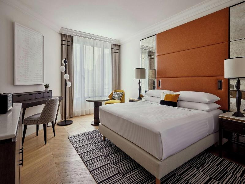 Marriott Hotel Paris Champs-Elysees image