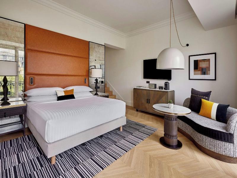 Marriott Hotel Paris Champs-Elysees image