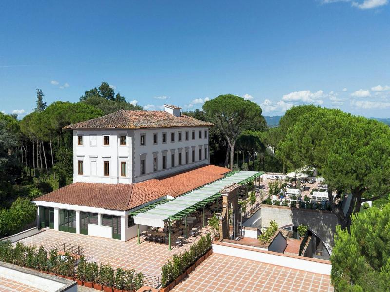 Villa Ermellina image