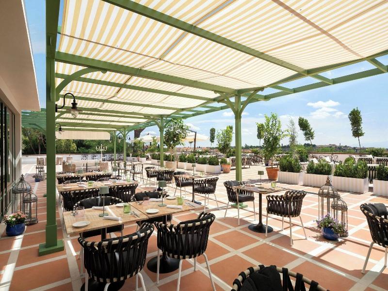 Villa Ermellina image