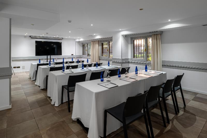 Hotel Luze Castellana image
