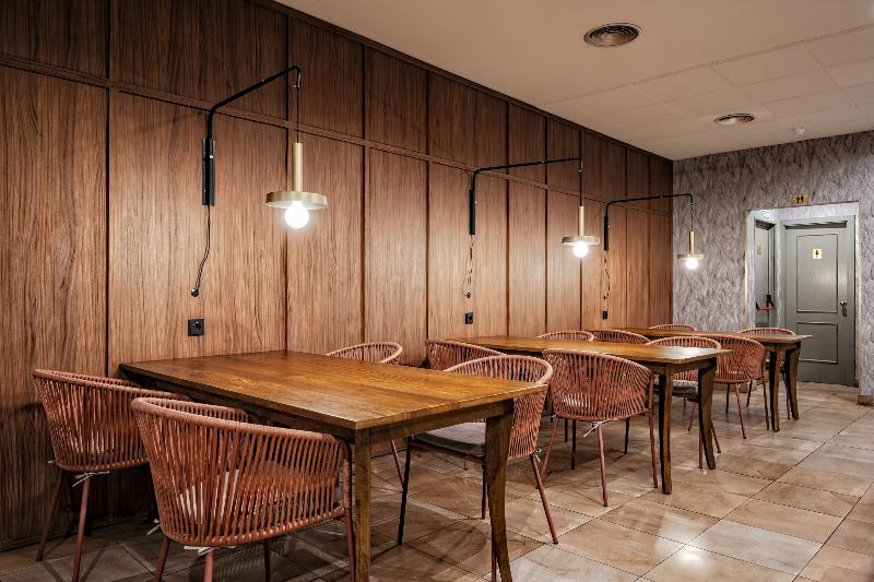 Hotel Luze Castellana image