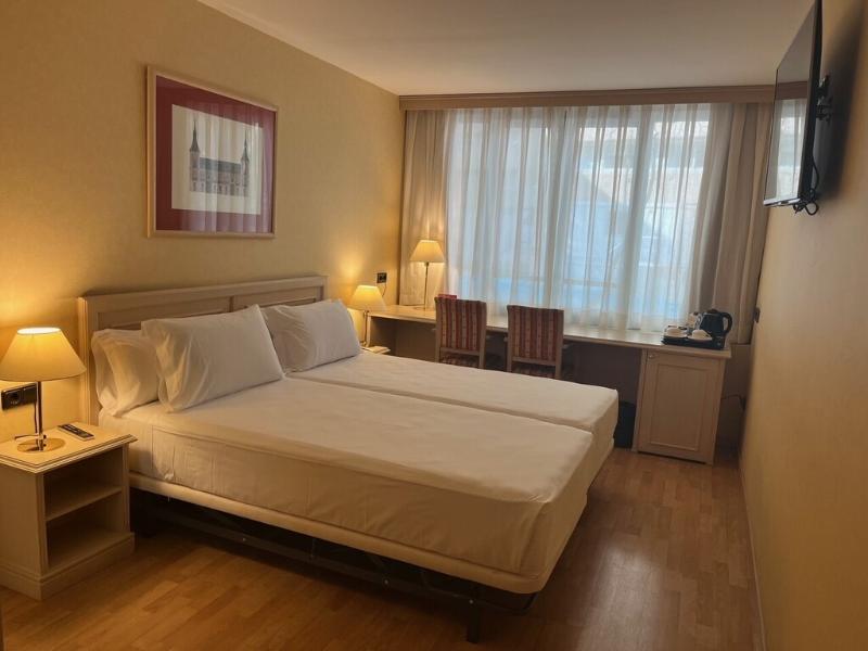 Hotel Luze Castellana image