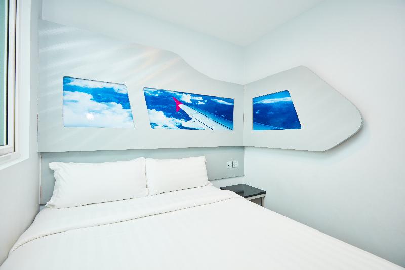 Ibis Budget Singapore Selegie image