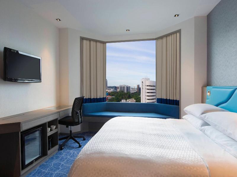 Four Points by Sheraton Singapore Riverview image