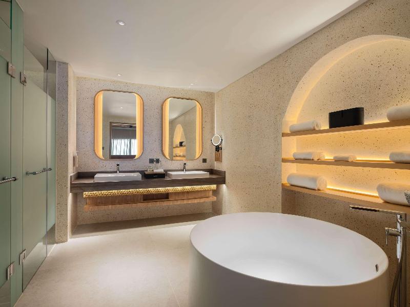 Movenpick Resort & Spa Bintan Lagoon image