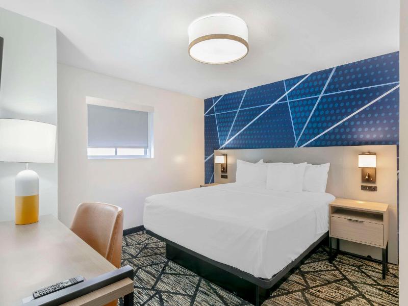 Comfort Inn image