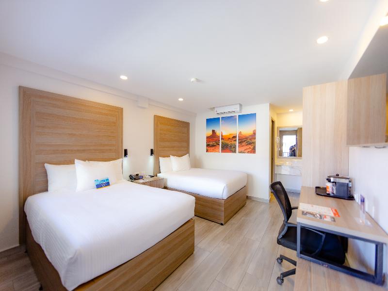 Comfort Inn Hermosillo Pitic image