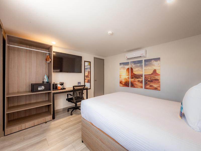 Comfort Inn Hermosillo Pitic image