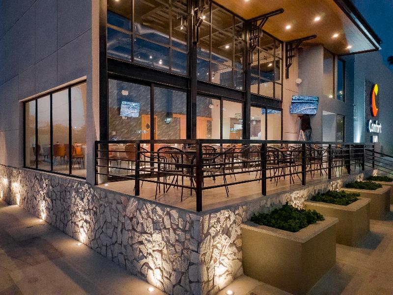 Comfort Inn Hermosillo Pitic image