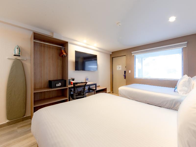 Comfort Inn Hermosillo Pitic image