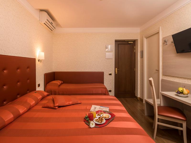 Villa Rosa image