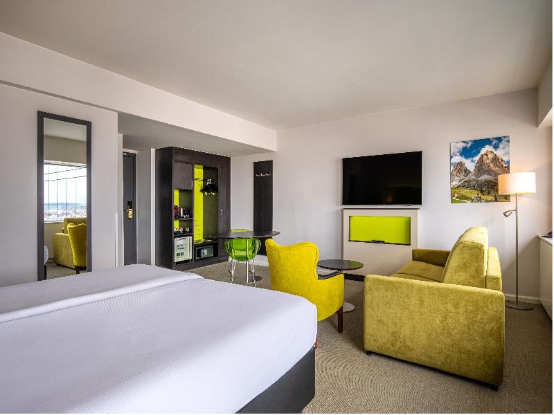 Thon Hotel Brussels City Centre image